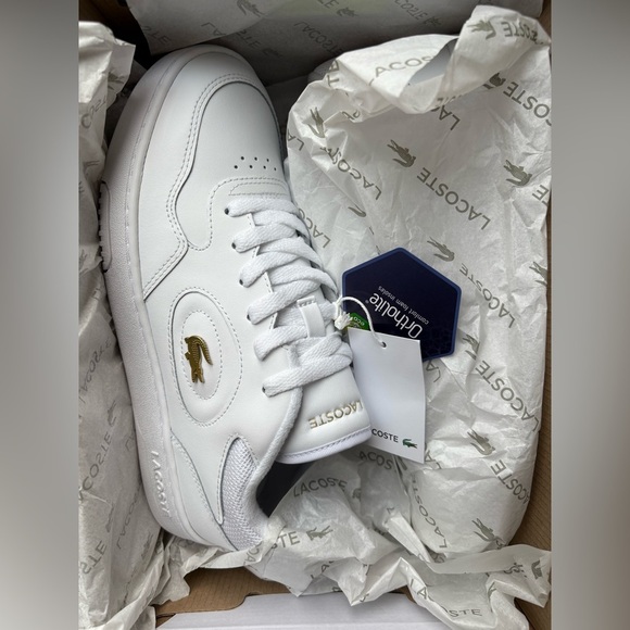 Brand New leather women Lacoste Sneakers β Size 8.5 with original box ! - Picture 5 of 11